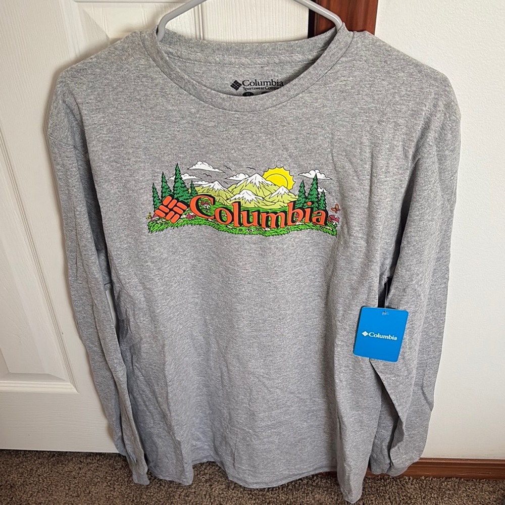 Columbia Gray Graphic Long Sleeve Shirt (READ BELOW)